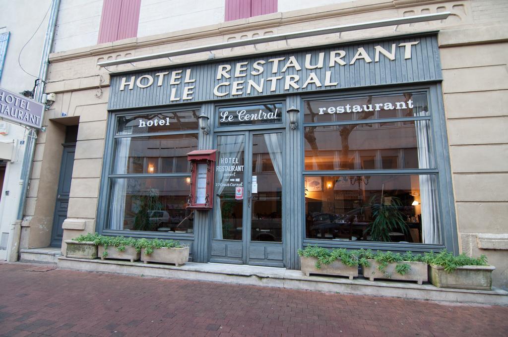 Hotel Restaurant Le Central Chateaurenard Exterior photo